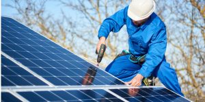 Installation Maintenance Panneaux Solaires Photovoltaïques à La Ferriere-de-Flee